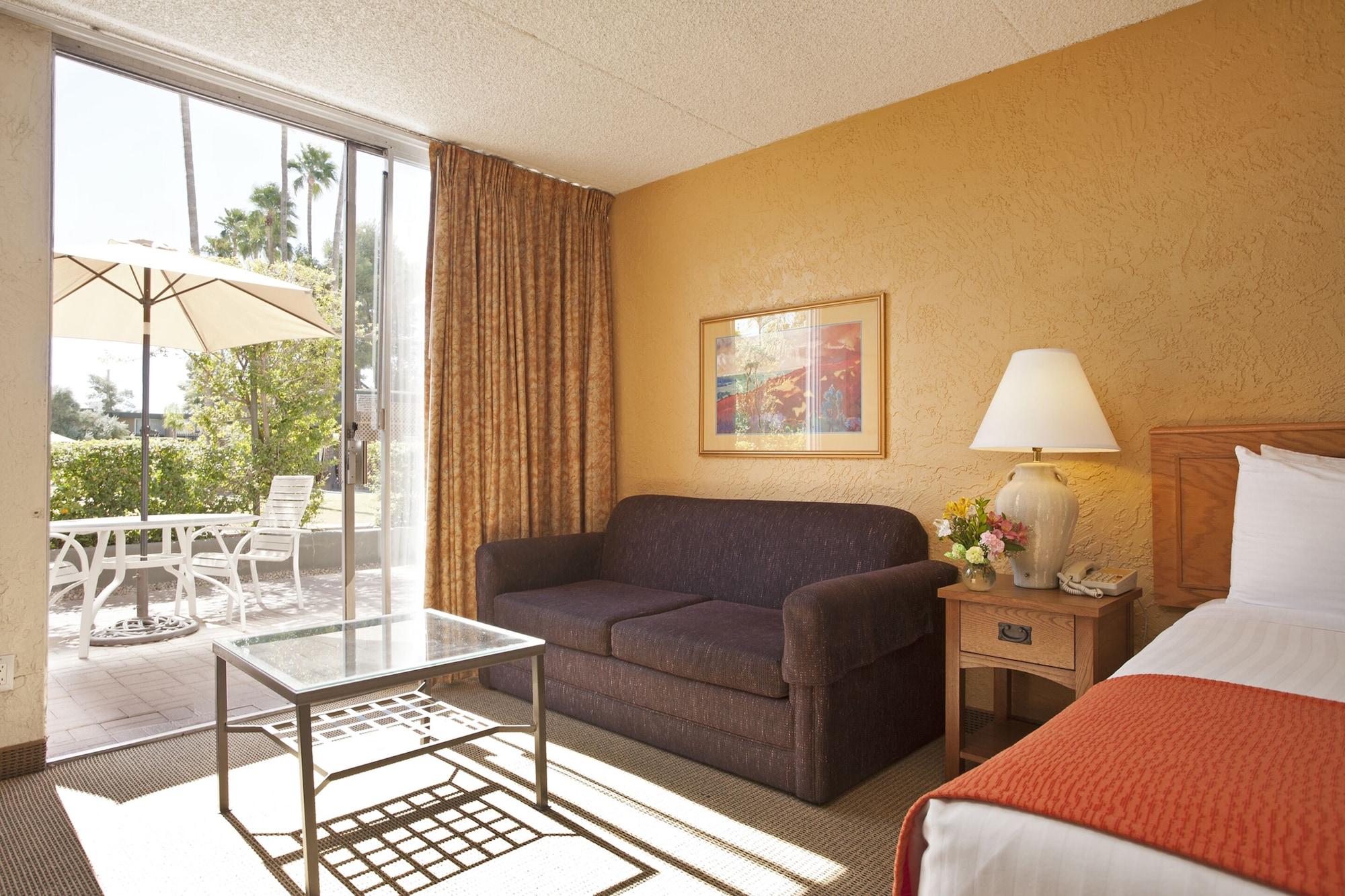 Ramada By Wyndham Tucson Exterior foto
