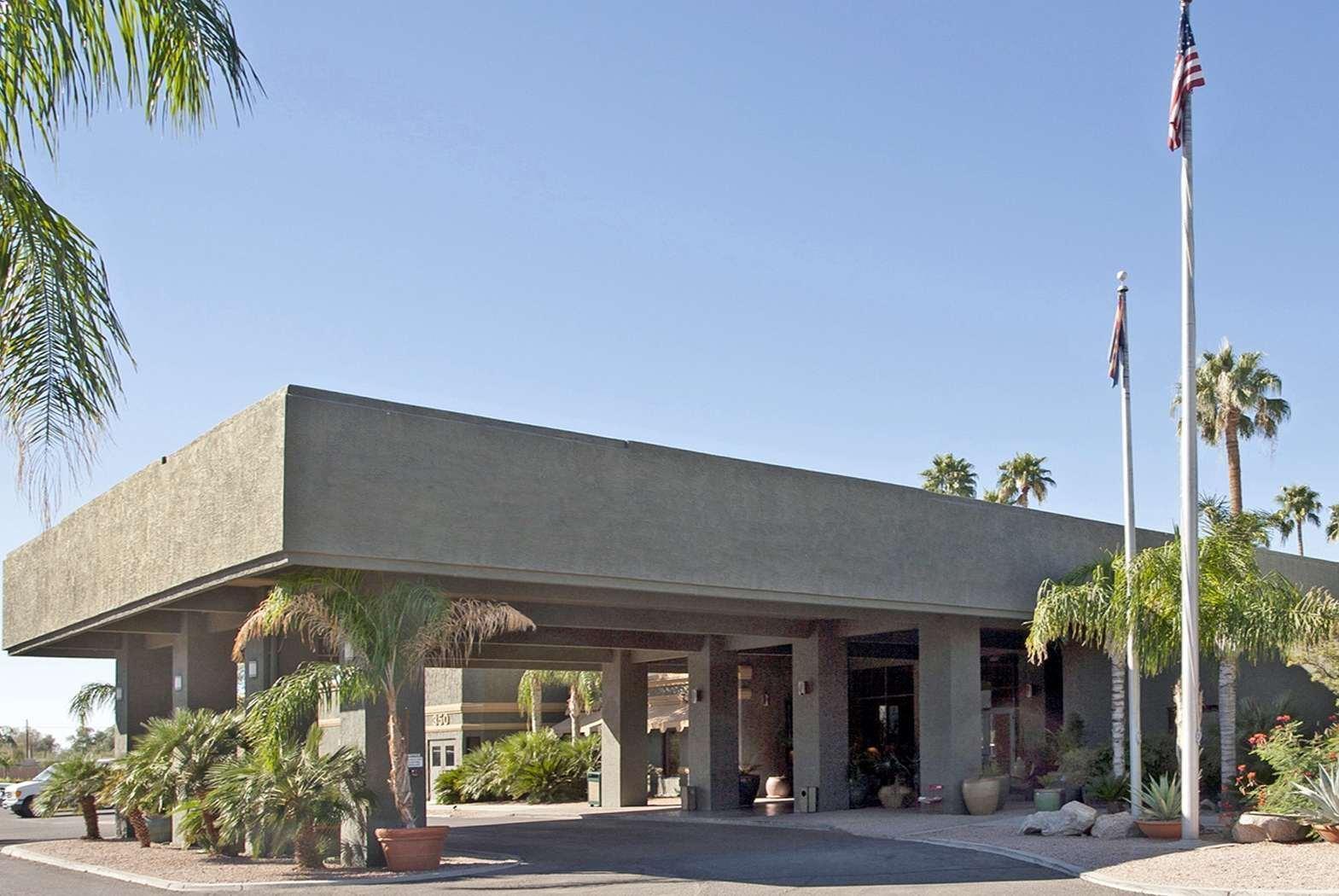 Ramada By Wyndham Tucson Exterior foto