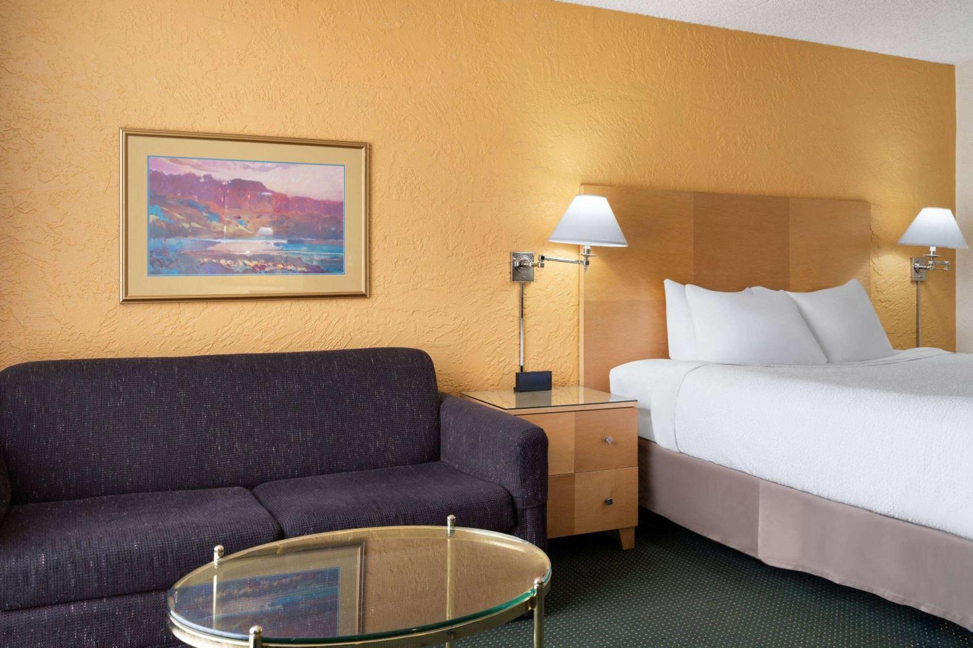 Ramada By Wyndham Tucson Exterior foto